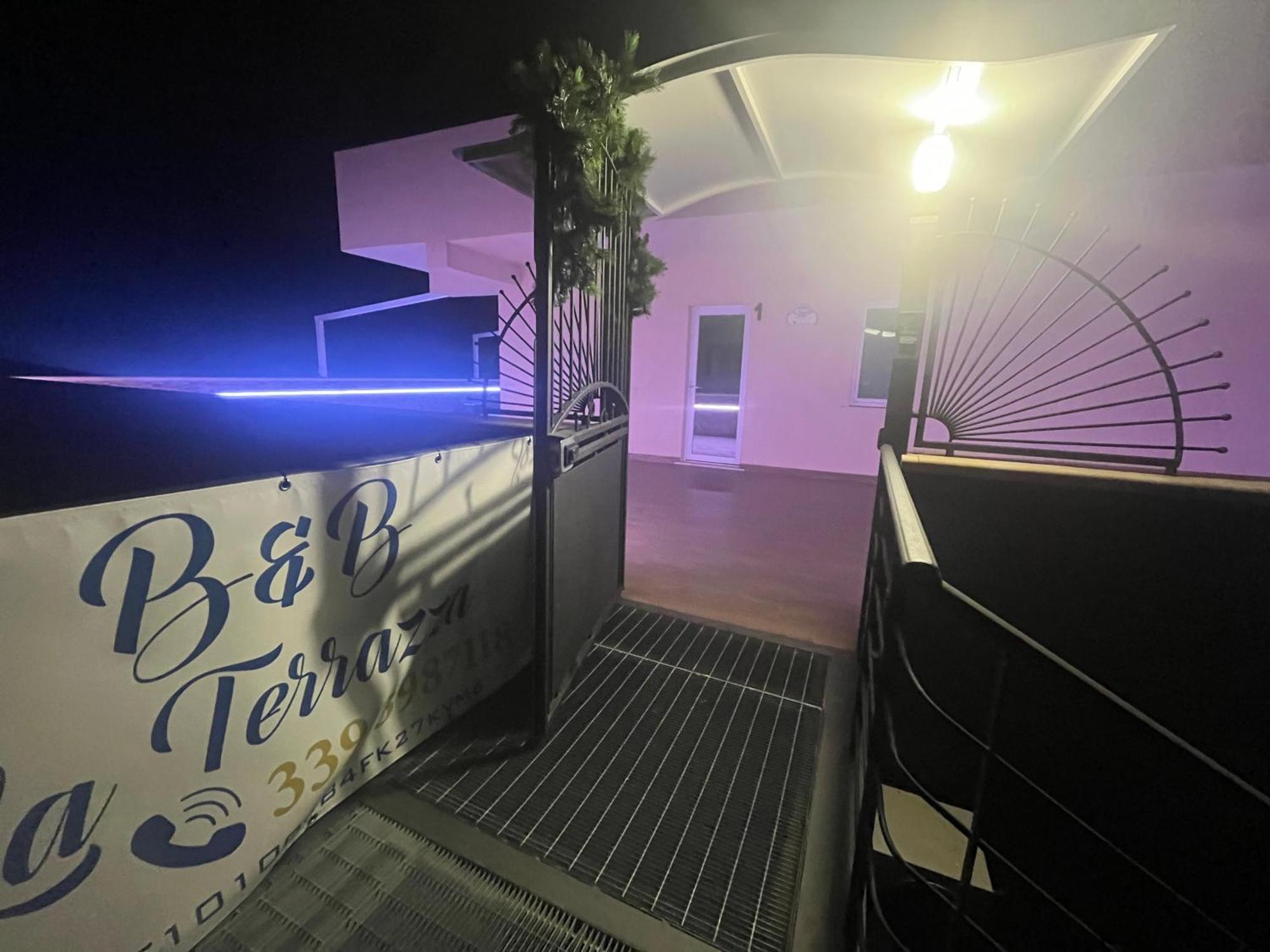 B&B La Terrazza Polifrone Cotronei Ngoại thất bức ảnh